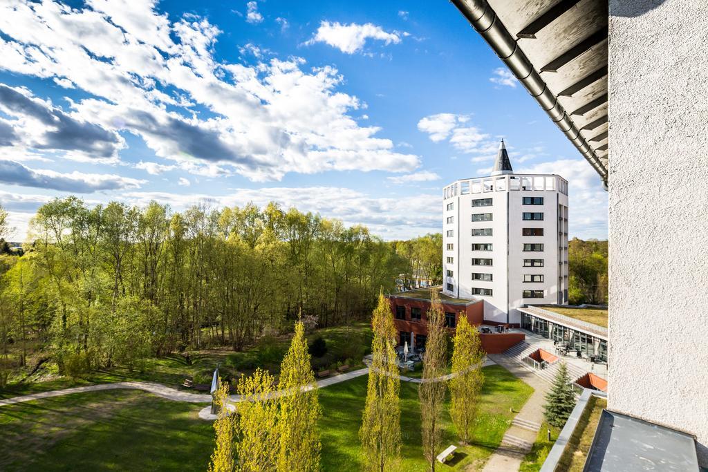 Bildungszentrum Еркнер Екстериор снимка